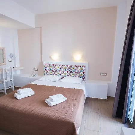 Hotell Olympic Karterados (Santorini)