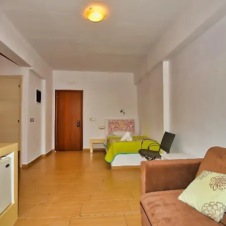 Olympic Hotel Karterádos